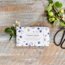 Load image into Gallery viewer, Apple Blossom &amp; Clematis 190g Soap Bar