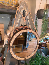 Load image into Gallery viewer, Rope Framed Porthole Style Mirror