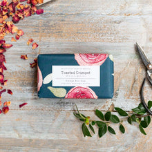 Load image into Gallery viewer, Vintage Rose 190g Soap Bar